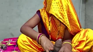Desi bhabhi gets cum