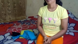Seduced cougar has sex